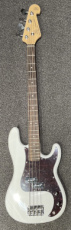 Basgitaar SX wit