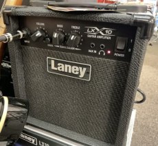 Laney  LX 10 versterker