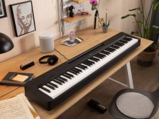 Yamaha P-225 (2) zonder meubel of pedalen